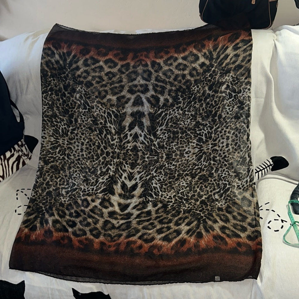 Sheer animal print infinity scarf 🧣 34” x 43” brown tan orange black and white